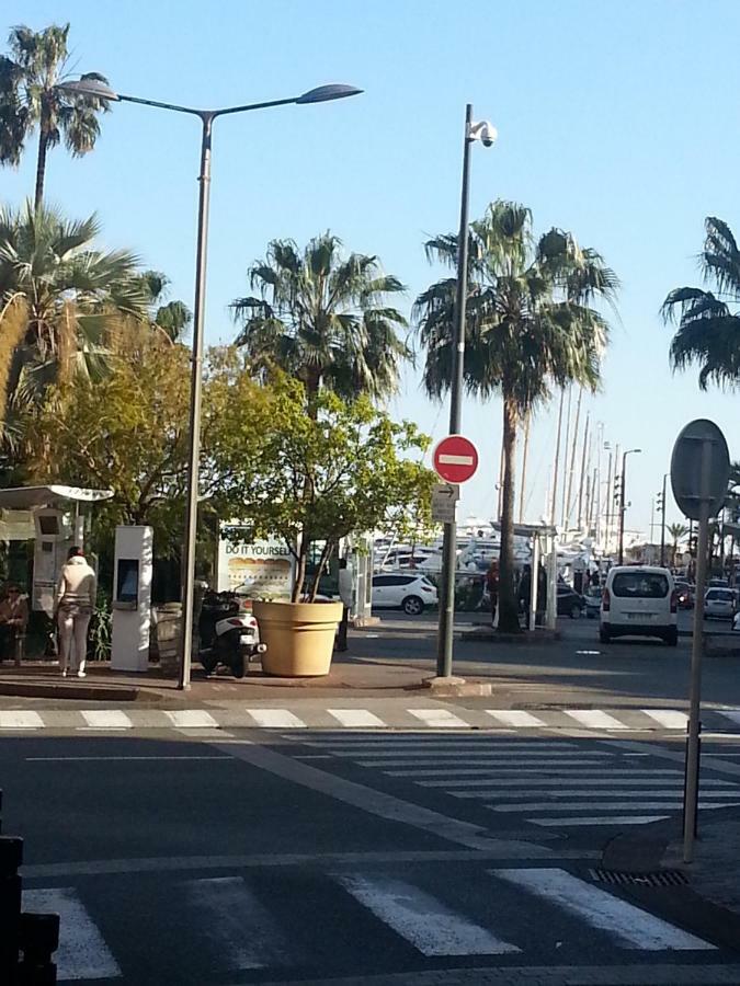 Cannes,Croisette,Palais Des Festivals,Plages Eksteriør billede